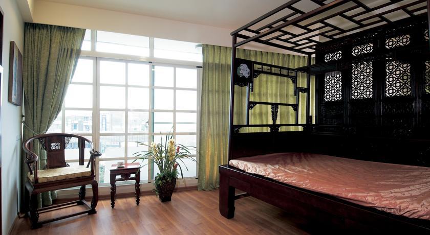 مبيت وإفطار لوكانغ Lk Breakfast And Beds الغرفة الصورة